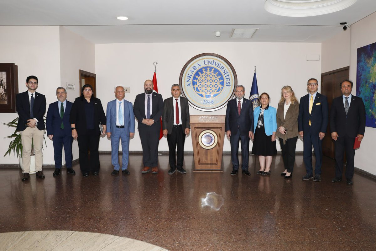 necdetunuvar's tweet photo. Azerbaycan Milli Bilimler Akademisi Arkeoloji ve Antropoloji Enstitüsü Heyeti ile Uluslararası Kızılhaç Komitesi Üyelerine ziyaretlerinden dolayı teşekkür ediyorum. https://t.co/2h3IAKytSa