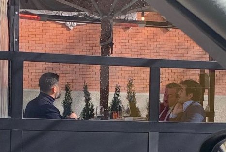 FonsiLoaiza's tweet photo. El ultraderechista Alvise acudía con asiduidad a Génova como colaborador del PP. Antes pasó por UPyD, Ciudadanos con Toni Cantó y VOX con Santi Abascal. Un tipo que se hace pasar por antisistema para defender a los señoritos de toda la vida y tener inmunidad como eurodiputado. https://t.co/0zT2M4ViD0