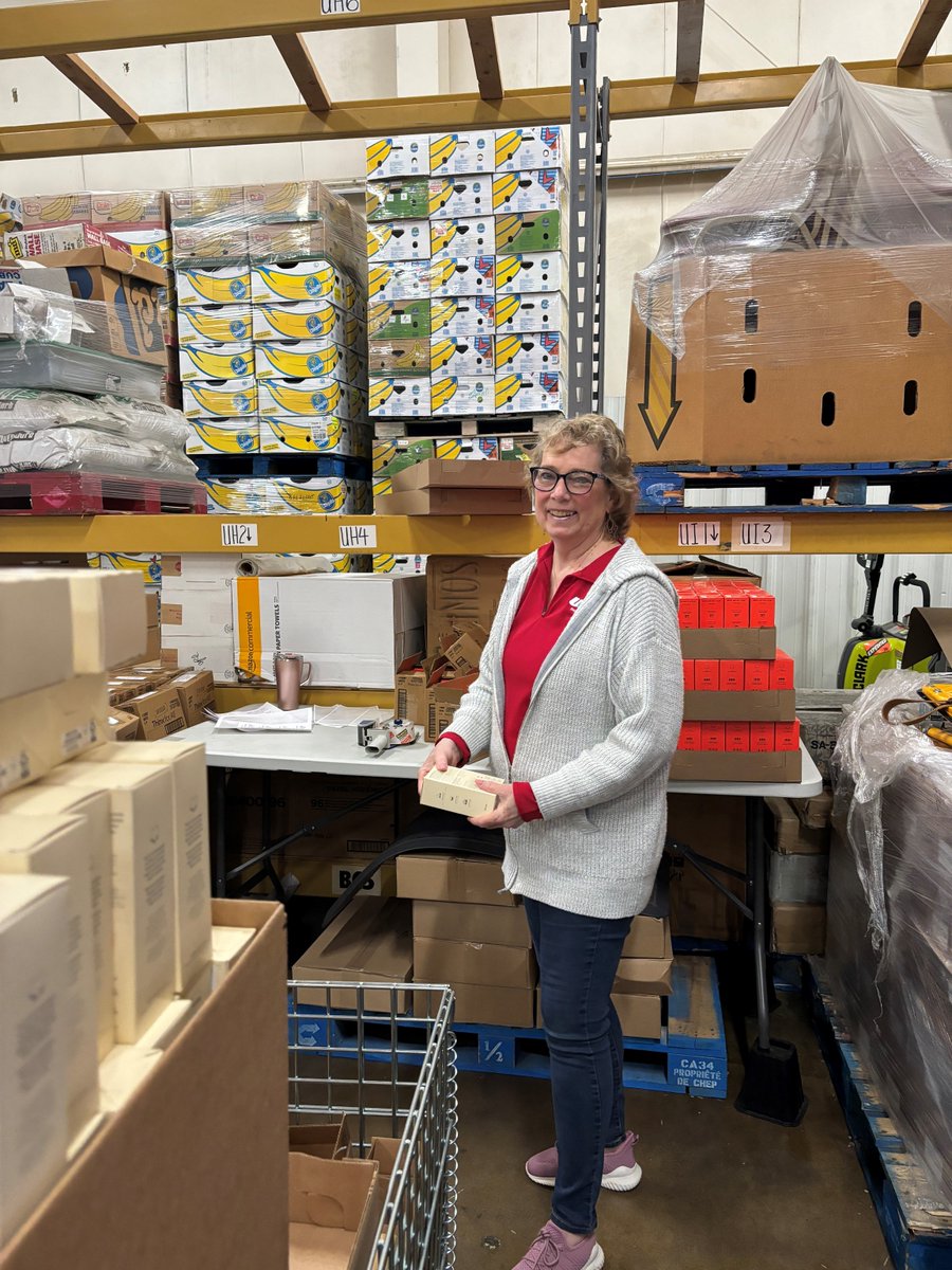 UGI_Utilities's tweet photo. UGI Utilities employees recently helped to pack diapers and menstrual products for Healthy Steps Diaper Bank in Harrisburg. Healthy Steps partners with local non-profit organizations who then provide these items free of charge to participants of their programs. https://t.co/28MUQ8XSYC