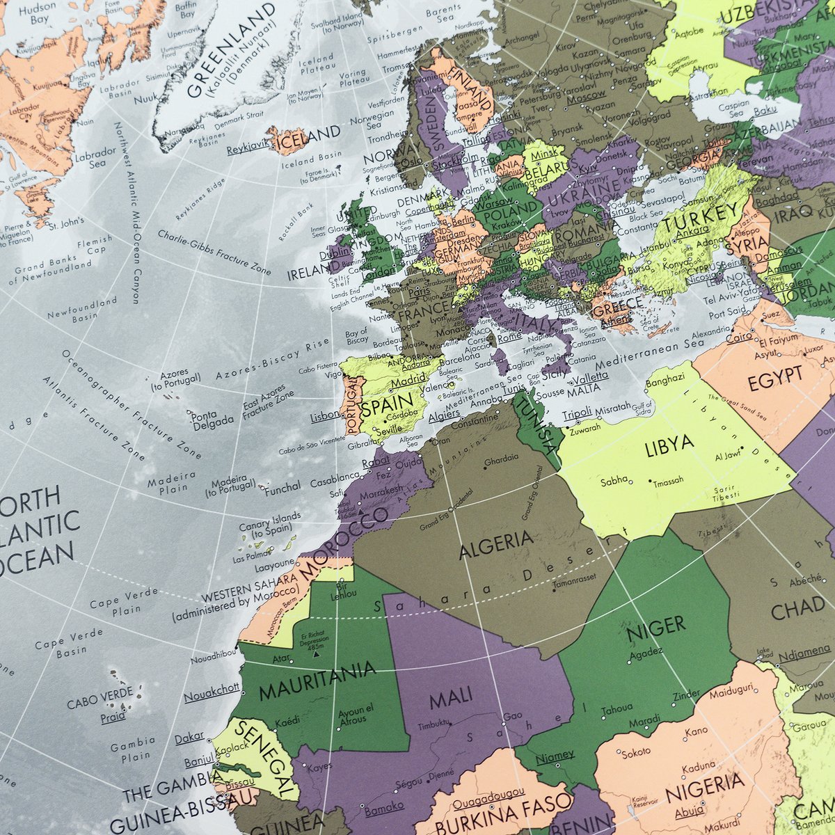 Futuremaps's tweet image. P E I R C E   Q U I N C U N C I A L  P R O J E C T I O N
The detail on this map is extraordinary. Prepare to obsess over the mountains of Antarctica and learn the names of the minor Islands surrounding Fiji and Vanuatu!
☞bit.ly/3RfseqQ
#framedworldmap #modernmap