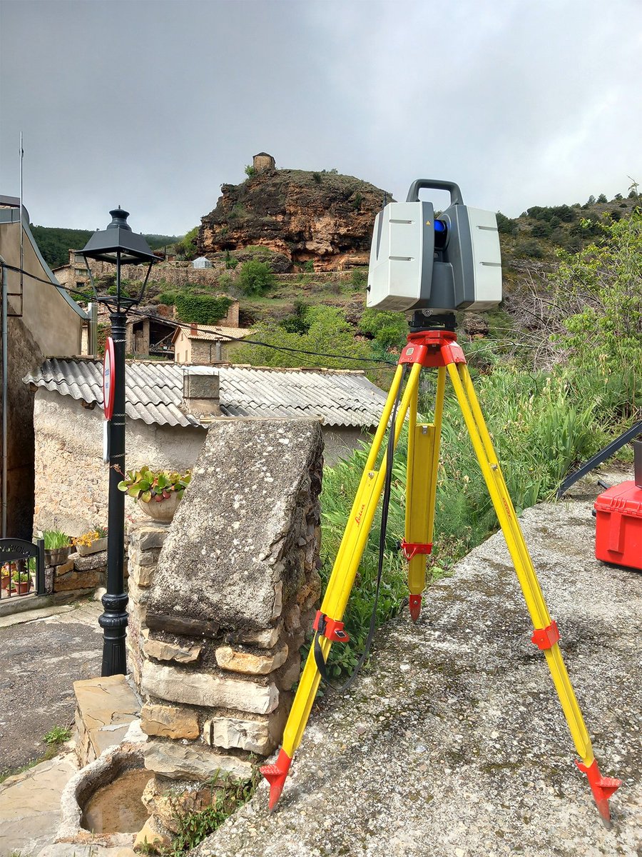 RadioSeu's tweet photo. Comencen els treballs per garantir la seguretat de l'ermita romànica de la Mare de Déu del Castell de #Rivert. #PallarsJussà #Pirineu + informació: https://t.co/4XoVndHWoe 📸@ICGCat https://t.co/1v9rjz9AA8