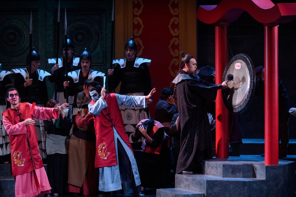 Directe a l'òpera tweet media