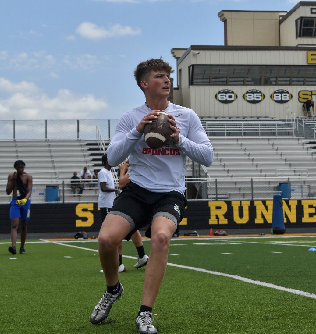 QB Impact (@qbimpact) on Twitter photo <a href="/HendrixFootball/">#WeAreWarriors</a> QB <a href="/BliceJake/">Jake Blice</a> letting it rip at Sunday Training. Working on being college ready and staying focused!!
<a href="/CoachGeorge5/">Tom George</a> <a href="/HendrixFootball/">#WeAreWarriors</a> QB <a href="/BliceJake/">Jake Blice</a> letting it rip at Sunday Training. Working on being college ready and staying focused!!
<a href="/CoachGeorge5/">Tom George</a>