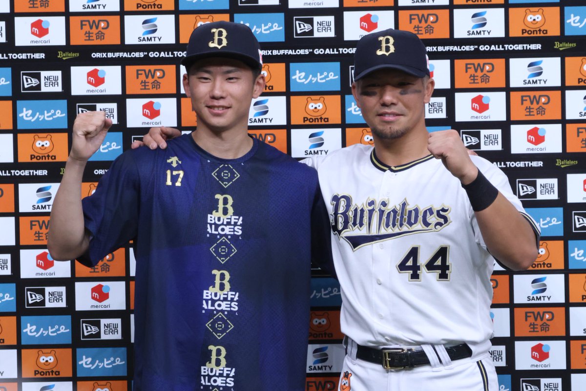 3I10C_8's tweet photo. 20240611 @京セラドーム

4勝目と本拠地初ヒーローおめでとう🤍

#Bs2024 #曽谷龍平 https://t.co/Xj3pzr5zOY