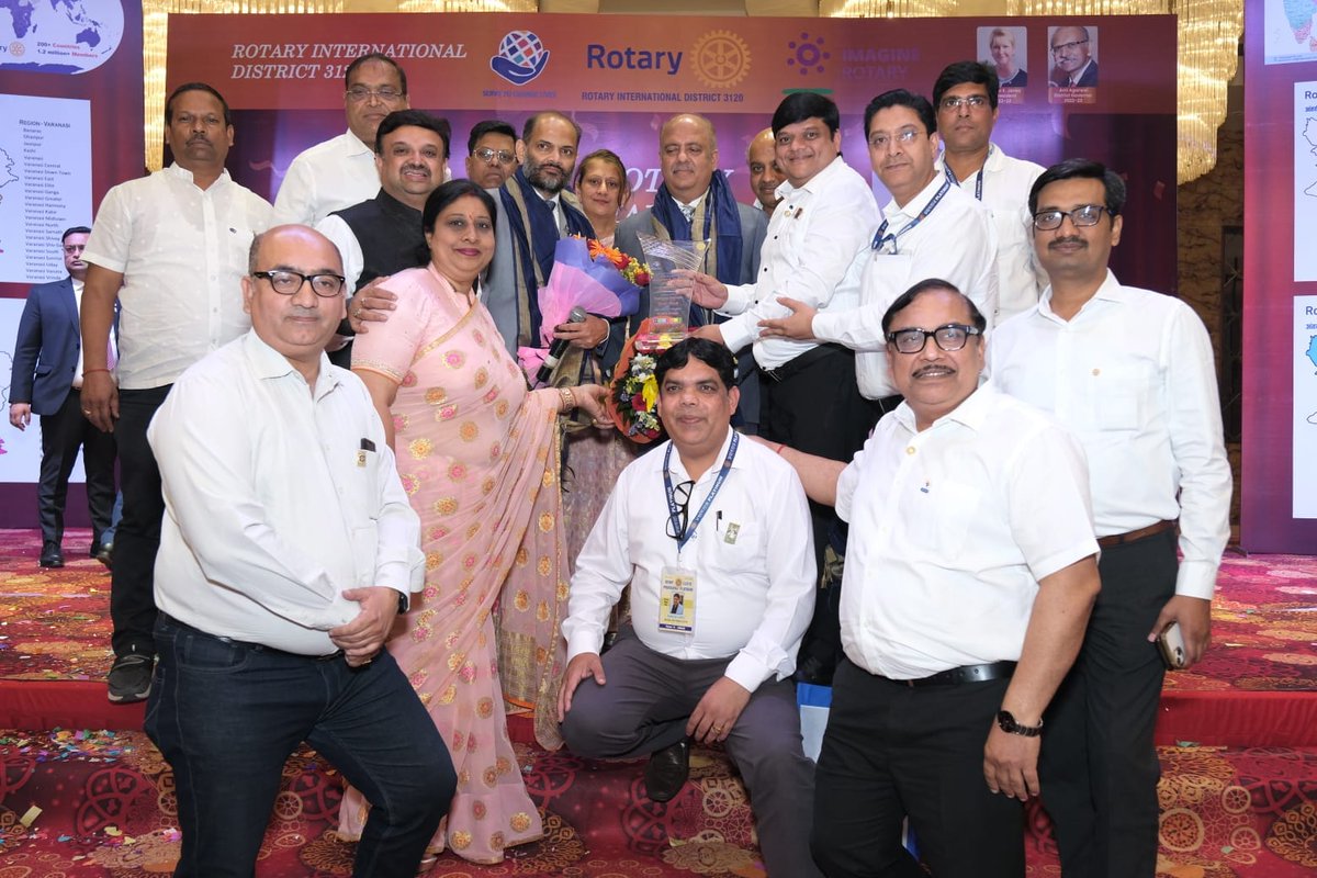 shashankjjain's tweet photo. Throwback to 26 April 2023, honored by Rotary Int'l President Shekhar Mehta with the Best Club Secretary, Gold Award for Club Records, and Foundation Contribution awards. Proud of Rotary Prayagraj Platinum for 50+ accolades! 
#Memories #RotaryForChange #ServiceAboveSelf https://t.co/eiFcF9szLx