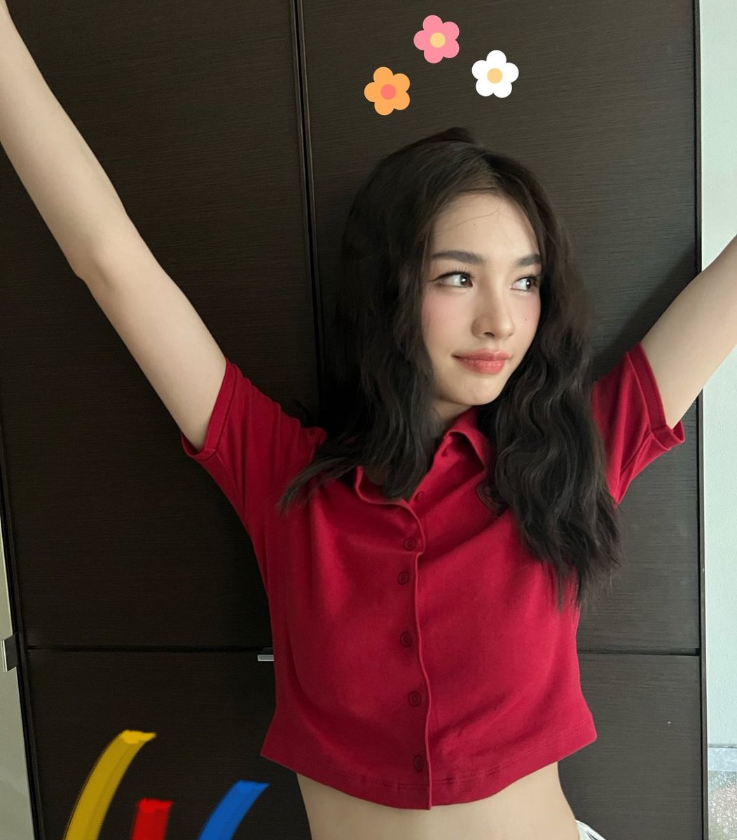 ‍ ‍ ‍ 𓈒 ดุจอัปสร ไตรณัฐี ᡣ𐭩ྀིྀིྀི tweet media