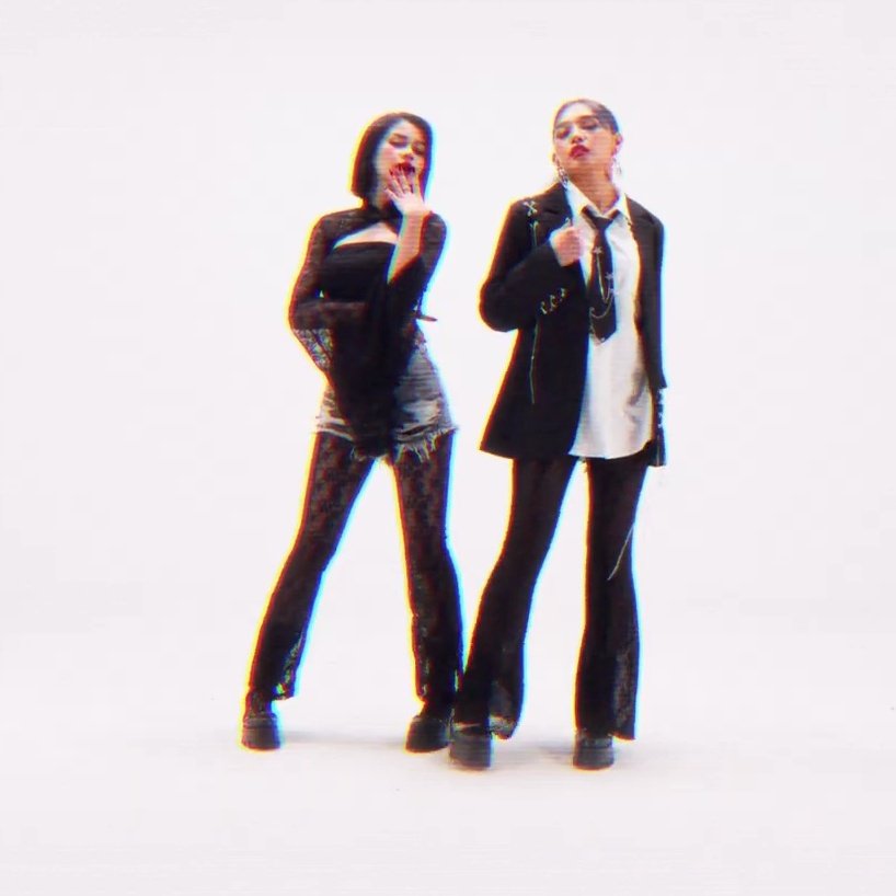 mynamehurts00's tweet photo. AJEA ♡♡

Watch the full MV 
🔗 https://t.co/YsxMZ6DEds…

#G22 #G22AJ #G22Alfea #AJEA #G22_IHateBoys https://t.co/tJwN9fnmYD