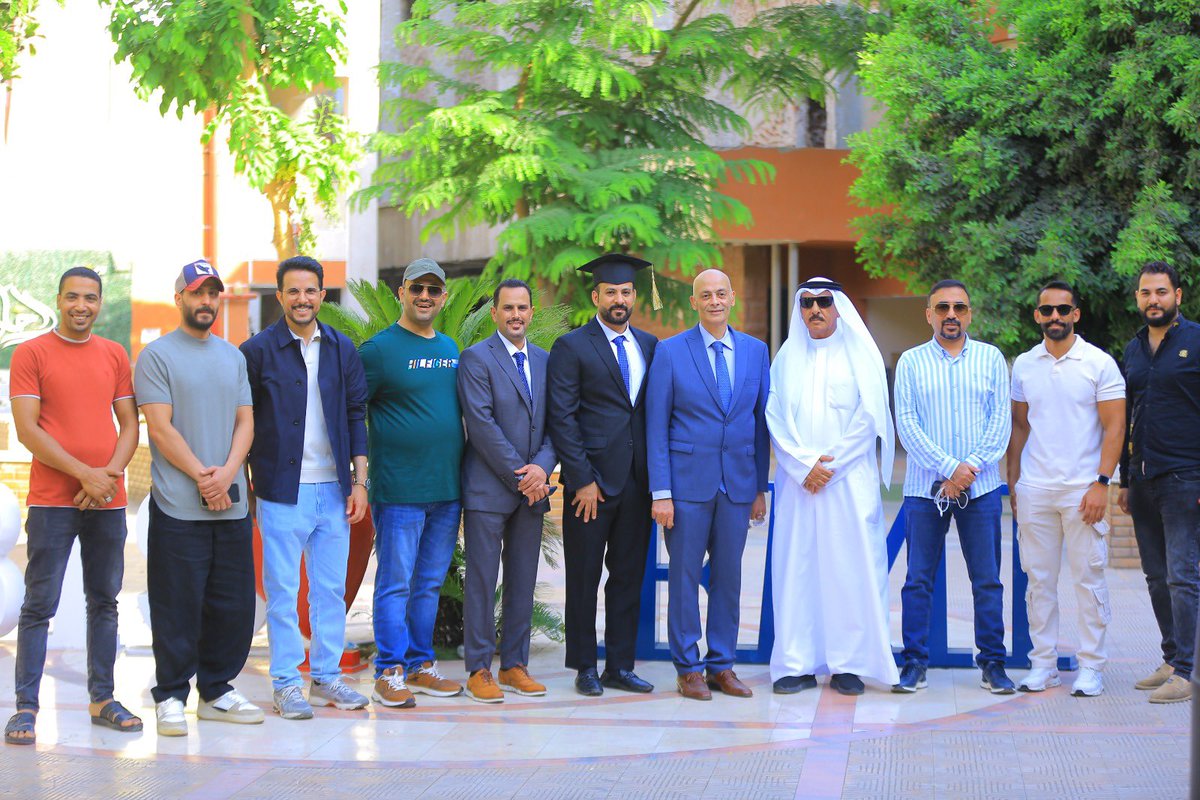 ٍبتوفيق من الله وفضلٍ عظيم 
تم حصولي على درجة الدكتوراة في تخصص إدارة المستشفيات واقتصاديات الصحة.
بعنوان:
دور استراتيجيات تقييم أداء العاملين في تحسين مستوى الأداء الطبي: دراسة تطبيقية على المستشفيات الحكومية بالكويت.

كل الشكر والعرفان لأساتذتي أعضاء لجنة التحكيم الكرام 🌹🌹