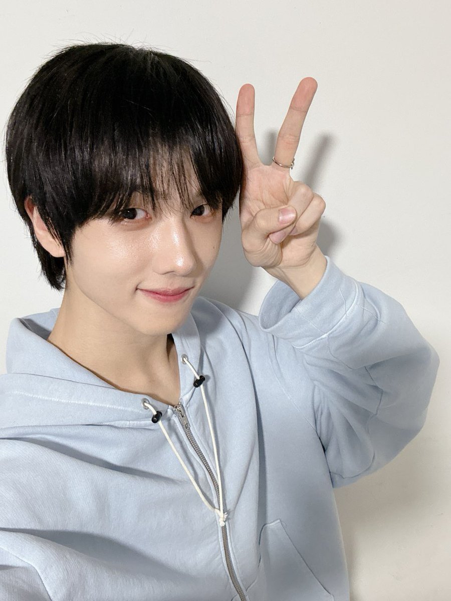 _700js_'s tweet photo. 모야ㅏㅏㅏㅏㅏㅏ너무 귀엽자나 https://t.co/AhHVn4Q4YS