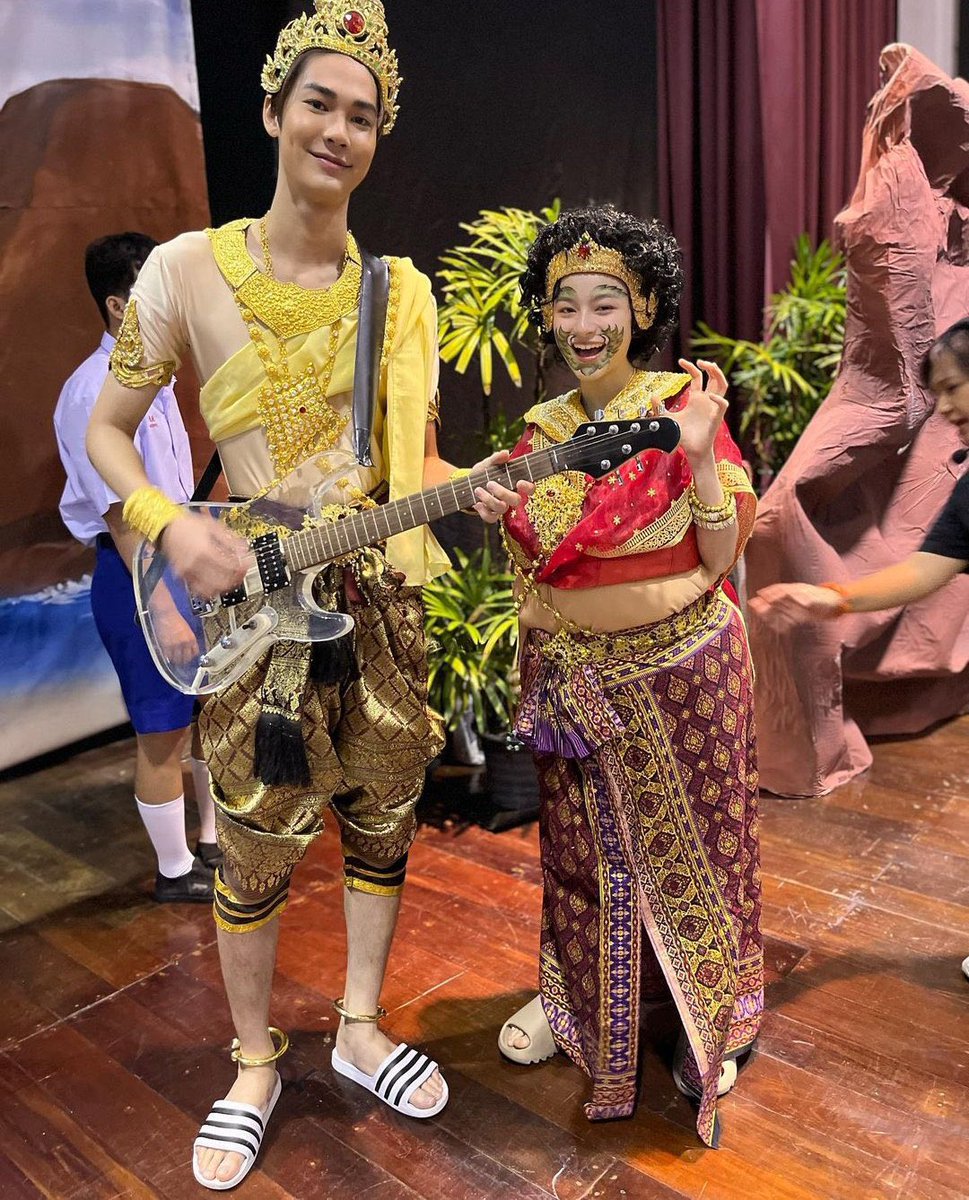 angg__iy's tweet photo. ใครมันจะคิดว่าจะได้เหนอะไรแบบนี้555 รอดูพระอภัยมณีกับนุ้งผีเสื้อสมุทรตัวจิ๋วแล้วงับ😆

#ALoveSoBeautifulTH
#dew_jsu #primiily https://t.co/U8xral38Mm