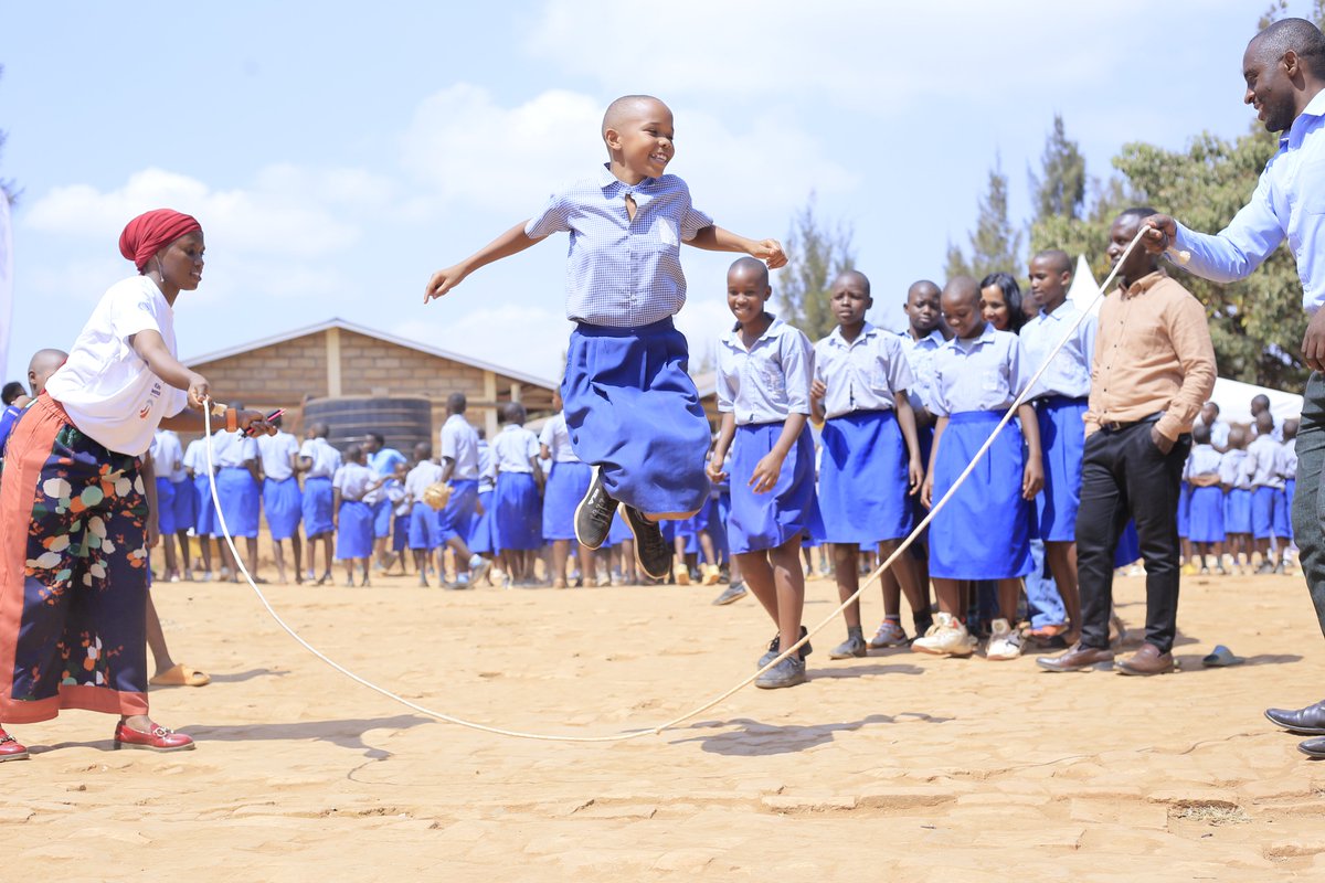 REBRwanda's tweet photo. Today, at GS Gasanze in @GasaboDistrict , DG REB @mbanelson  attended the ceremony of  International Day of Play. This celebration underscores the importance of play-based learning within Rwanda's Competence-Based Curriculum (CBC). https://t.co/30UYg6diLS