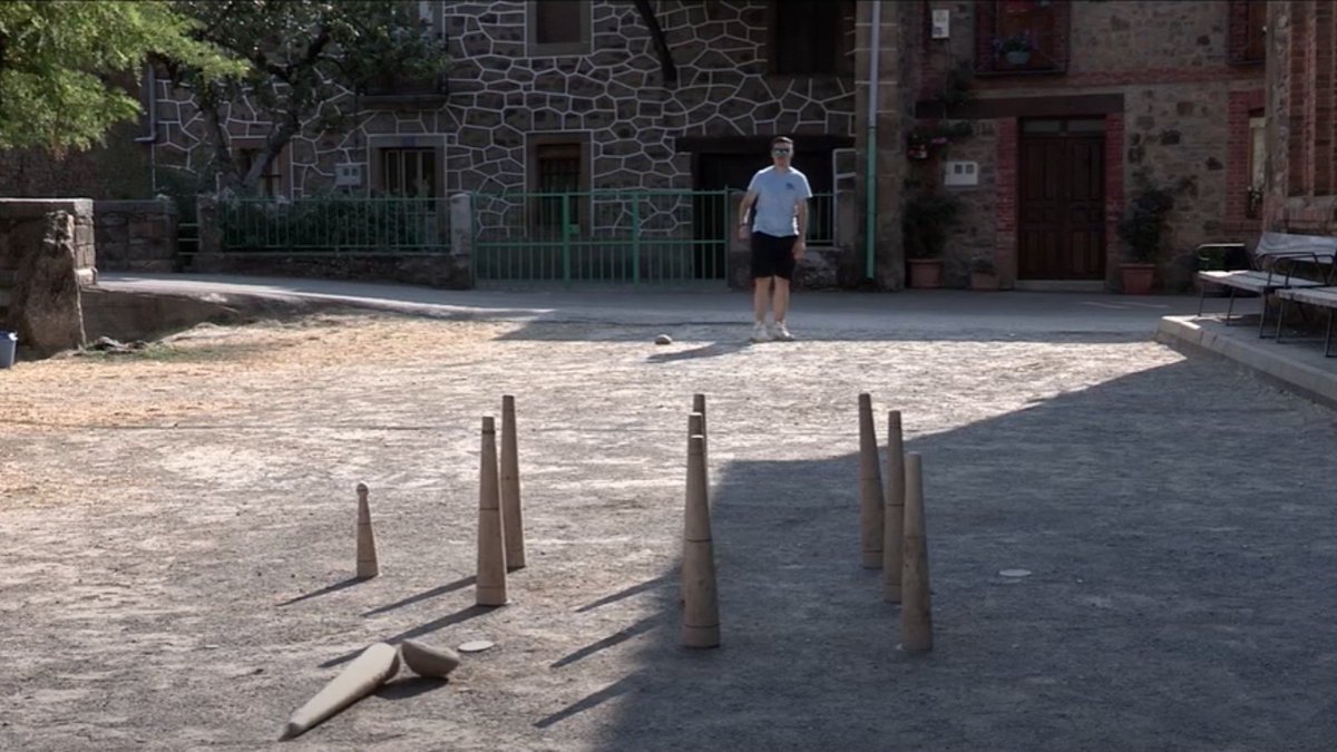 ilc_dipuleon's tweet image. Tutoriales de la Cultura Tradicional Leonesa.

🎳 Los bolos.

🎥 Enlace:
youtube.com/watch?v=AlBYOd…

#ElArcónDelILC