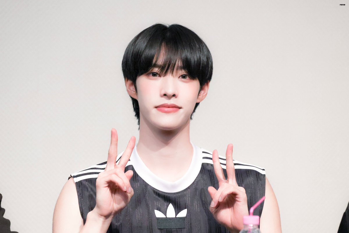현뜽 어린이 아프지마세요