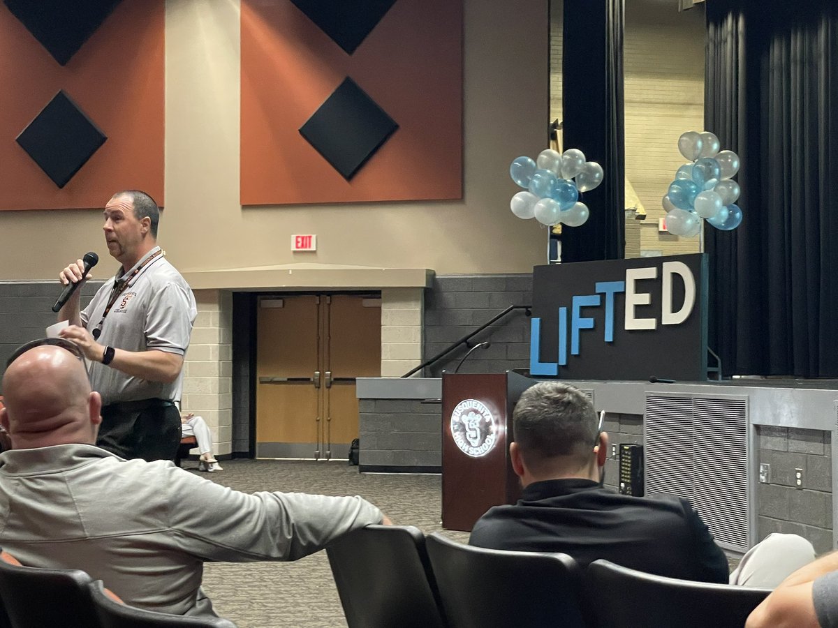 Christine Matash tweet media