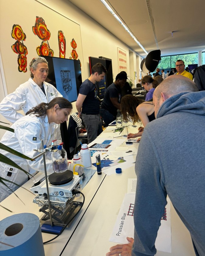 MeBattery_EU (@mebattery_eu) on Twitter photo How is #Prussianblue made ❓🤔
The Ibanez group at <a href="/ISTAustria/">ISTAustria</a> offered hands-on experience during the “Long Night of Research” held on 24 May 2024 all across Austria.
Find out more about the event on the #MeBattery website ➡️ mebattery-project.eu/news/how-is-pr…
#chemistry #EUeic How is #Prussianblue made ❓🤔
The Ibanez group at <a href="/ISTAustria/">ISTAustria</a> offered hands-on experience during the “Long Night of Research” held on 24 May 2024 all across Austria.
Find out more about the event on the #MeBattery website ➡️ mebattery-project.eu/news/how-is-pr…
#chemistry #EUeic