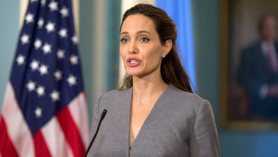 AdameMedia's tweet photo. Angelina Jolie accuses world leaders of complicity in crimes in Gaza.

Respect. https://t.co/kwTST09sLQ