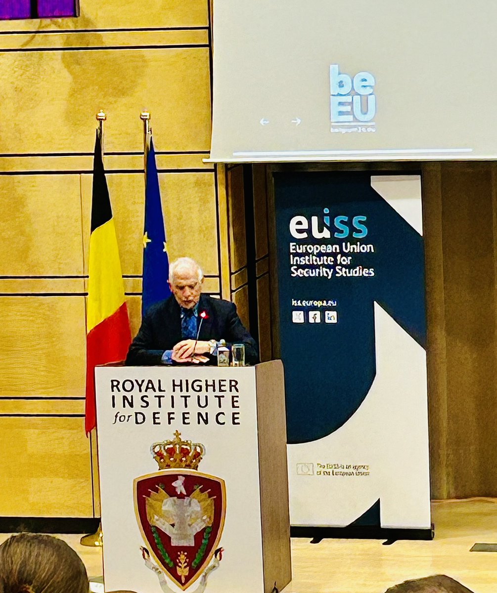 ElenLazarou's tweet photo. At the @EU_ISS annual conference HRVP @JosepBorrellF positions himself  in favour of a European pillar in #NATO and speaks of moving from common to unique #EU foreign and security policy. https://t.co/WxorzwojUZ