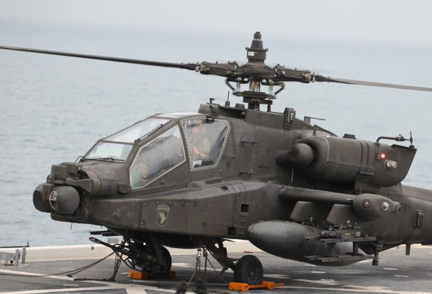 LeonardoDRSnews's tweet photo. NEWS: Leonardo DRS Tapped to Provide Additional Advanced #Laser Systems to Protect U.S. Military Aircraft from Missile Threats. https://t.co/xgKVRjtnNb #CIRCM #USArmy https://t.co/L4Bps1iktz