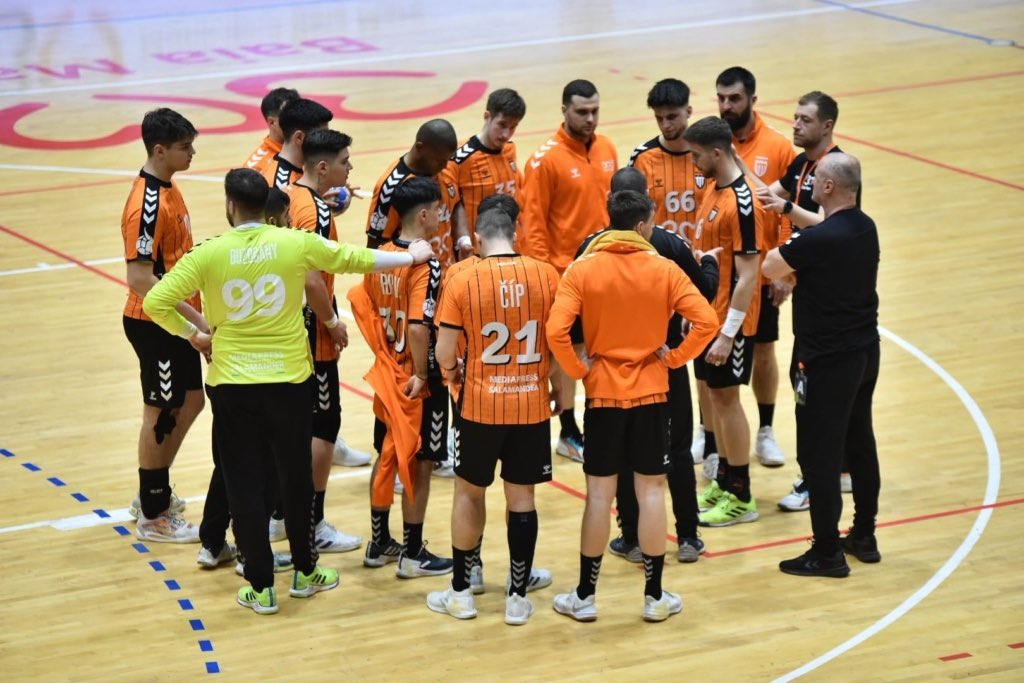 csminaur tweet media