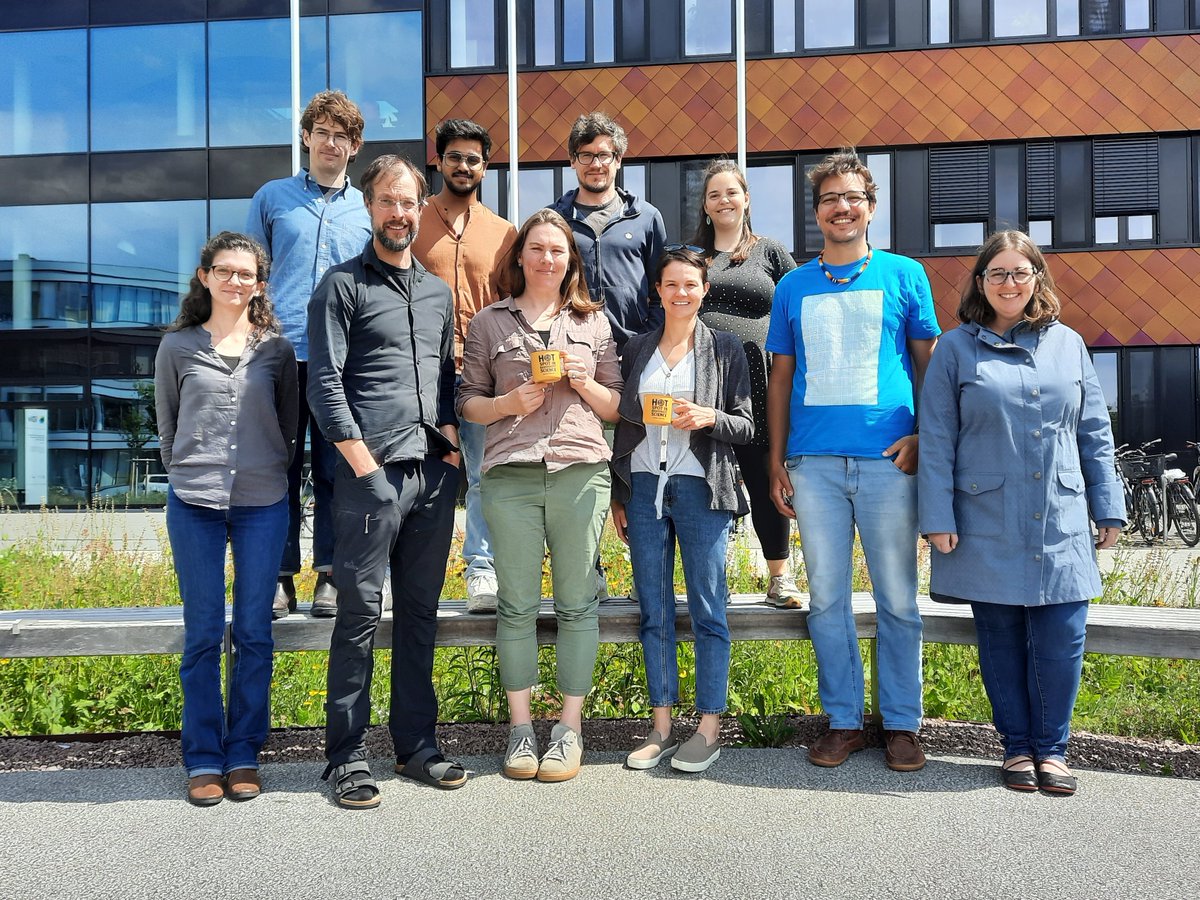 iDiv's Synthesis Centre #sDiv is currently hosting their 100th working group #sFutures led by @re_sprout &amp; @MagdaGarbowski !💯 sDiv brings together researchers from all over the world and from various disciplines.🤝 It has become a global lighthouse for #synthesis research.🍾