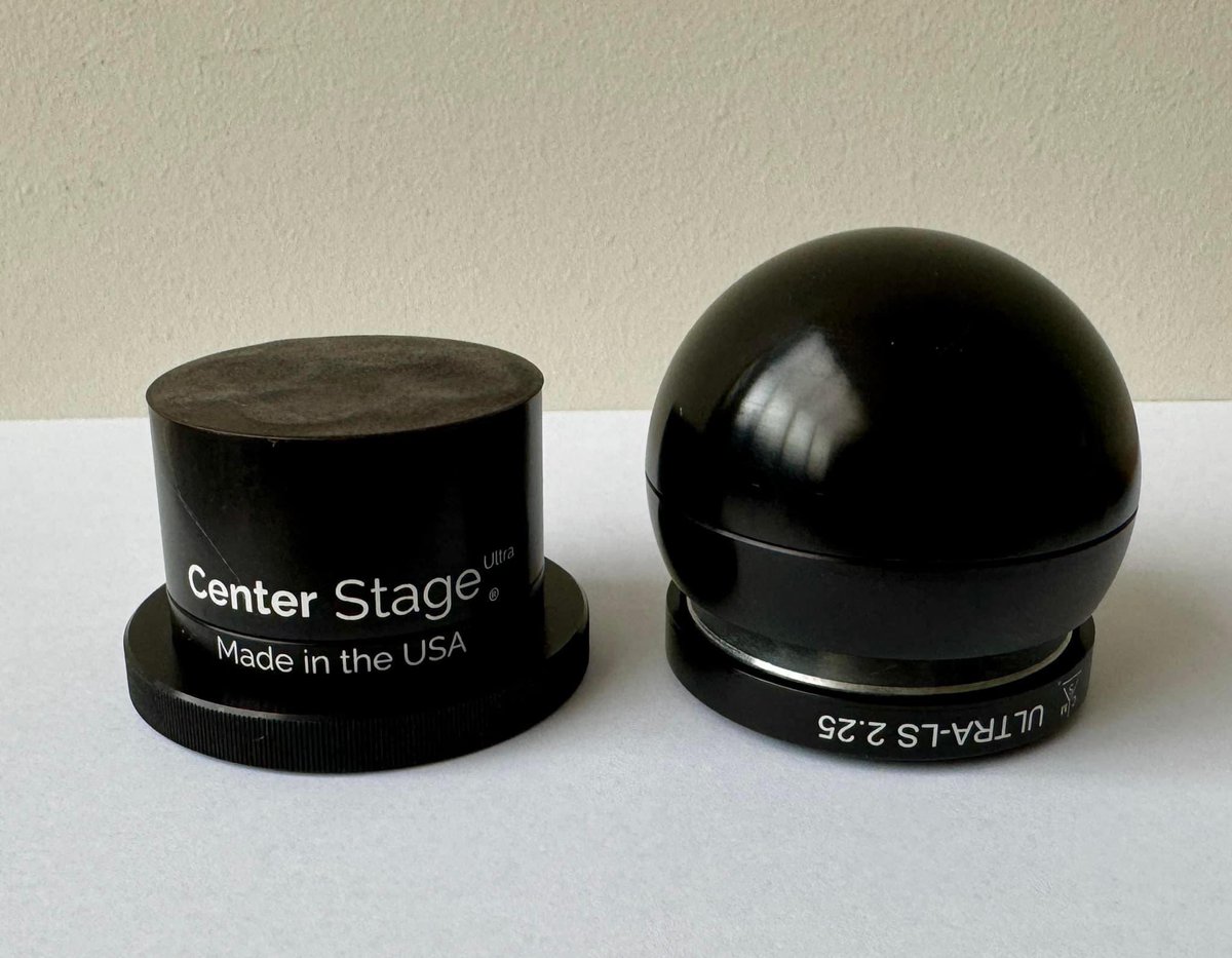 CMS_audio's tweet image. Critical Mass Systems LS-2.25 isolation device for speakers and CS TT Isolation equipment device. #highendaudio