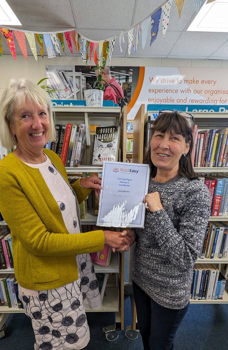 ReadEasyPlym's tweet image. Reader Annette receiving her certificate after completing TP1. Congratulations!
