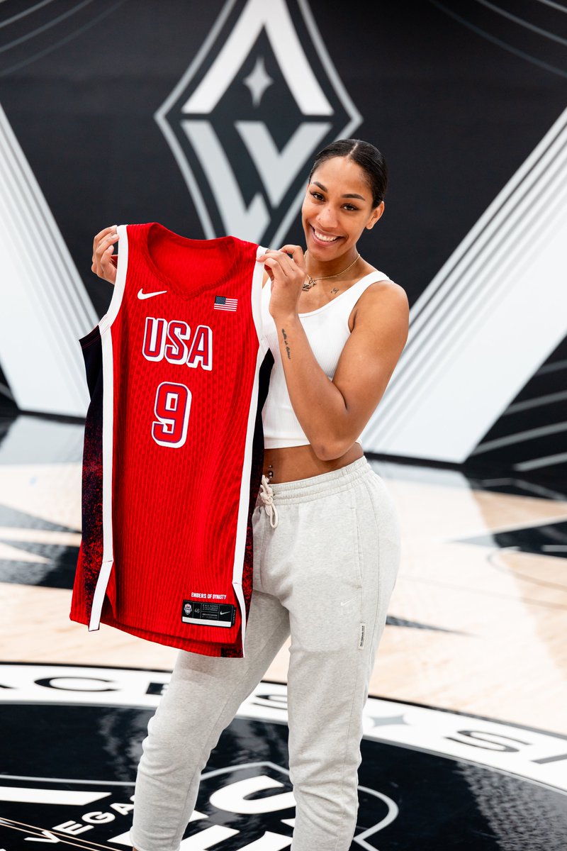 usabasketball's tweet image. 🇺🇸9⃣ @_ajawilson22 

#USABWNT