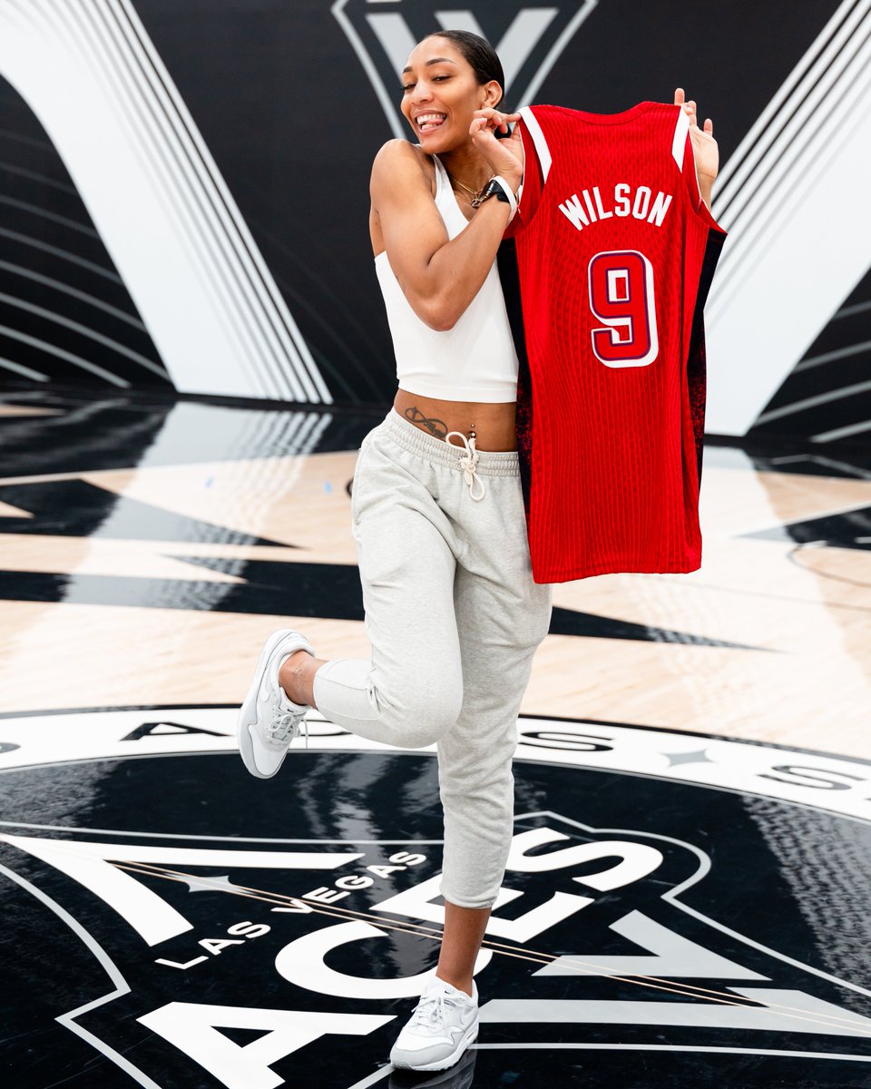 usabasketball's tweet image. 🇺🇸9⃣ @_ajawilson22 

#USABWNT