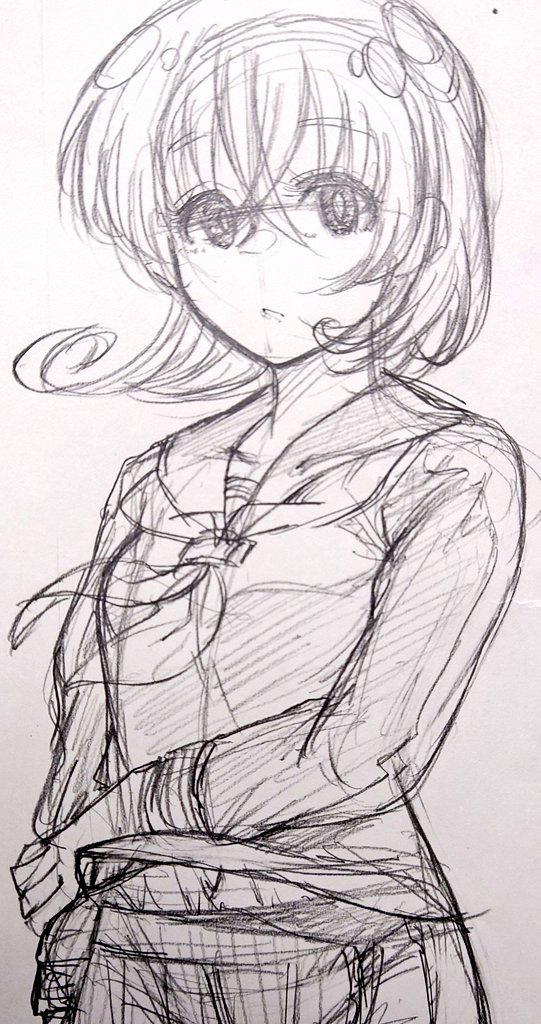 私の場合アナログでは線の情報量がペン入れ>下書きになるようにある程度線を整理して進める。ベタやタッチで遊べるように下書きでの面の扱いはザックリと、でもシルエットは少ない線で明確にしてあげると仕上がりが寂しくなくなる印象。背景がある場合はそれも加味して線の強弱をアドリブでつける。