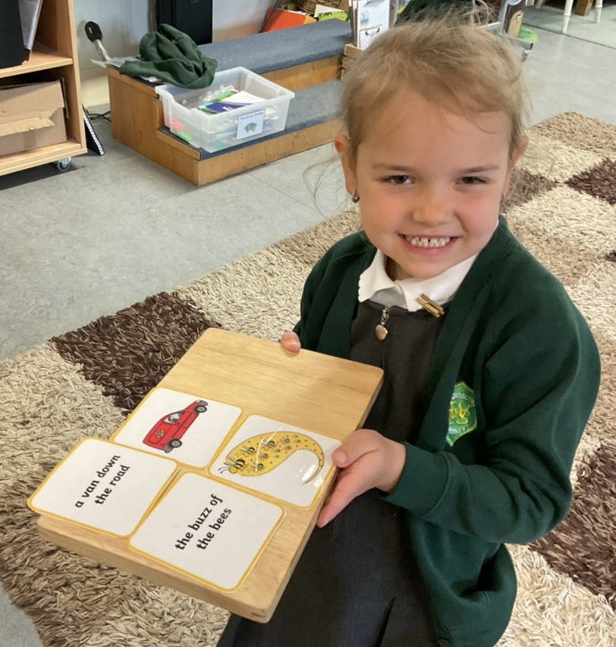 RoseCallaway3's tweet image. Myla in Dragonfly Class was able to sentences independently and match them to the correct pictures. @inclusion_s @AsWainscott @ELSKST @johnbryantHT @LAHam21 @Primary1stTrust #PhaseThree