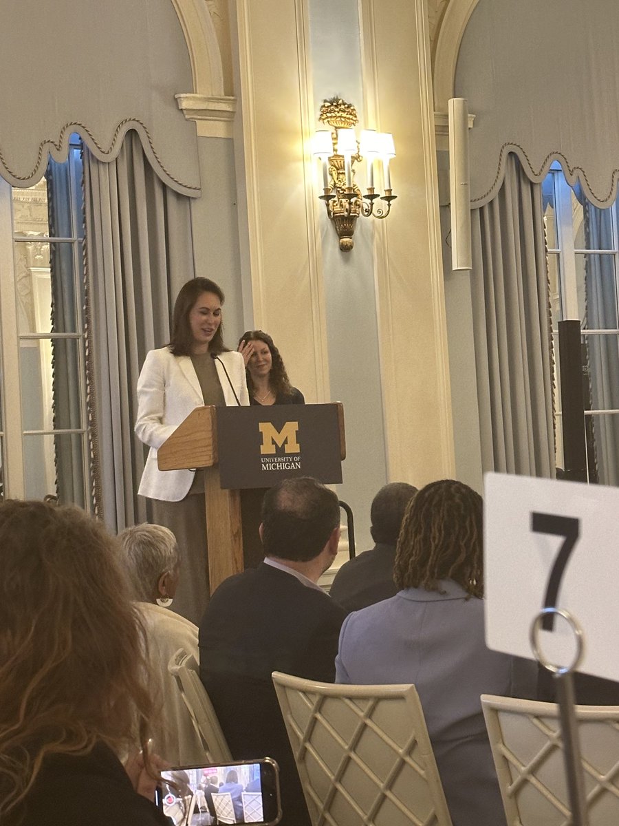 ⁦<a href="/AP/">The Associated Press</a>⁩ ⁦<a href="/RenataBritoAP/">Renata Brito</a>⁩ accepting Livingston Award for international reporting. Unbelievable proud.