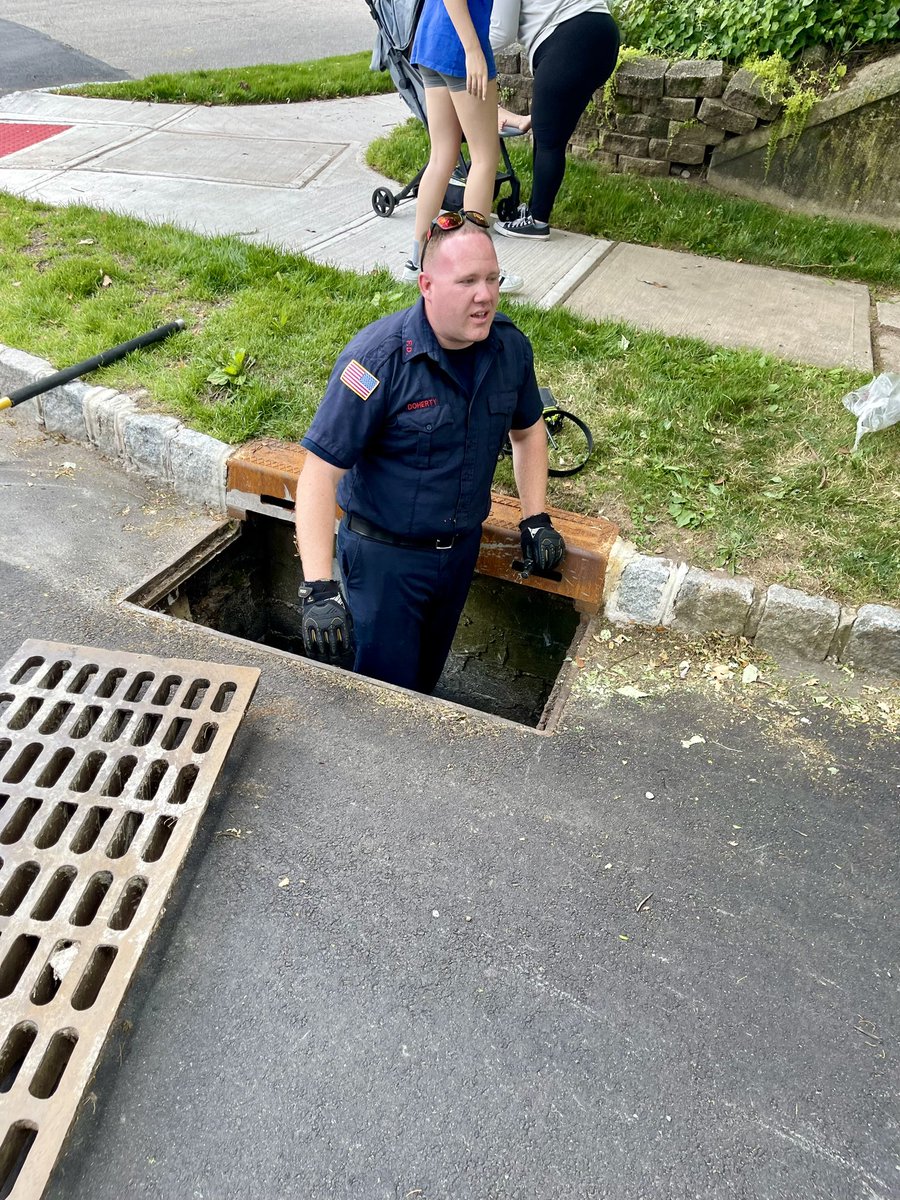 Yesterday afternoon Engine 1 &amp; Engine 4 responded to two separate calls for ducklings that had fallen into storm drains. Both rescues were successful as multiple ducklings were rescued from both drains and reunited with their families! •
•
•
•
•
#Bloomfield #bloomfieldnj