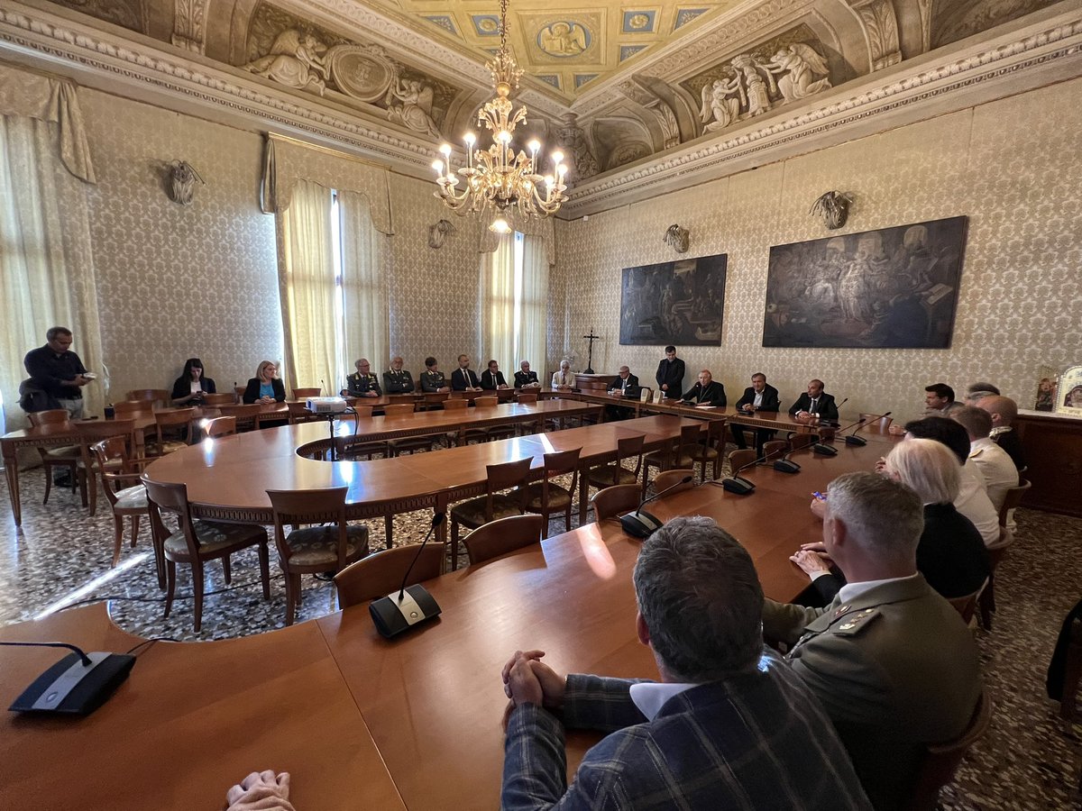 Luigi Brugnaro tweet media