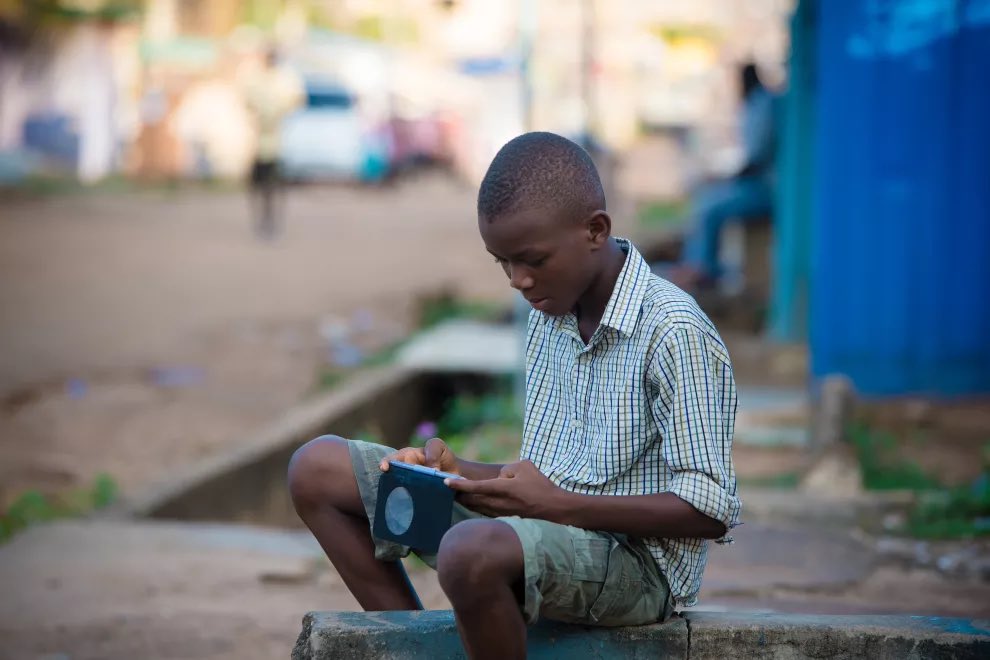 lmcghana's tweet photo. How old should a child be before getting smartphone for the first time?

#asgg #lmc #childsright https://t.co/2fDKQiib3N