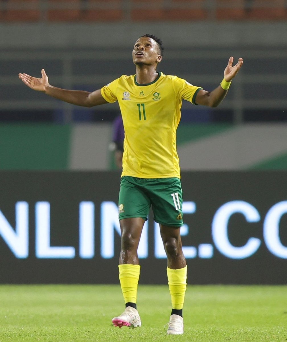 Themba Shikabala Mshishi Zwane

The skeleton key, the axis, the sauce..

What a player