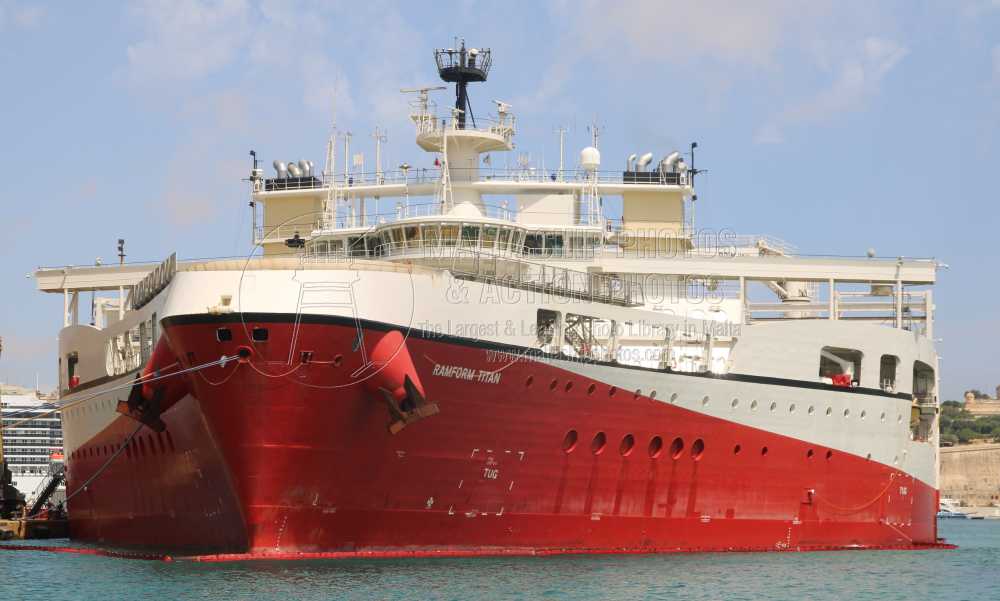 Shipguru's tweet photo. #Japanesebuilt #seismicship #RAMFORM_TITAN #berthed at #PalumboMaltaShipyards - 01.06.2024 - https://t.co/nfgboxcB5B - NO PHOTOS can be used or manipulated without our permission https://t.co/b2BAqQy2Qf