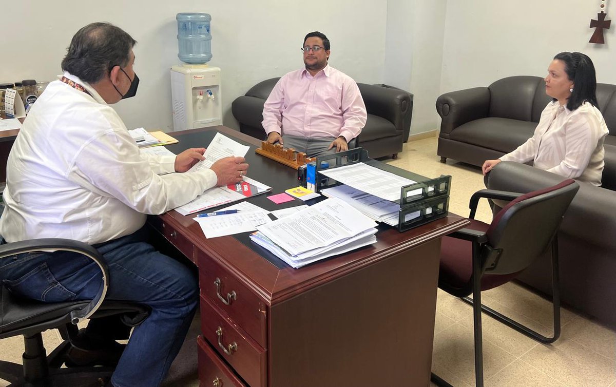 CSSPanama's tweet photo. 📍#Veraguas
El Dr. Axel Robinson, nuevo especialista en psiquiatría en la policlínica "Dr. Horacio Díaz Gómez", quien atenderá a pacientes con patología de enfermedades mentales como: depresión, ansiedad, trastorno de bipolaridad, entre otras.
#CSScontigo https://t.co/UfkdPf6Vra