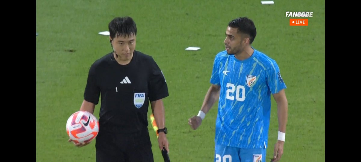 nnis_sports's tweet photo. HEARTBREAK FOR TEAM INDIA 😢

Qatar 2-1 India (Full Time) 

#IndianFootball #FIFAWorldCup2026 #FIFAWWC #IndiavsKuwait https://t.co/Oq0S9cseUn