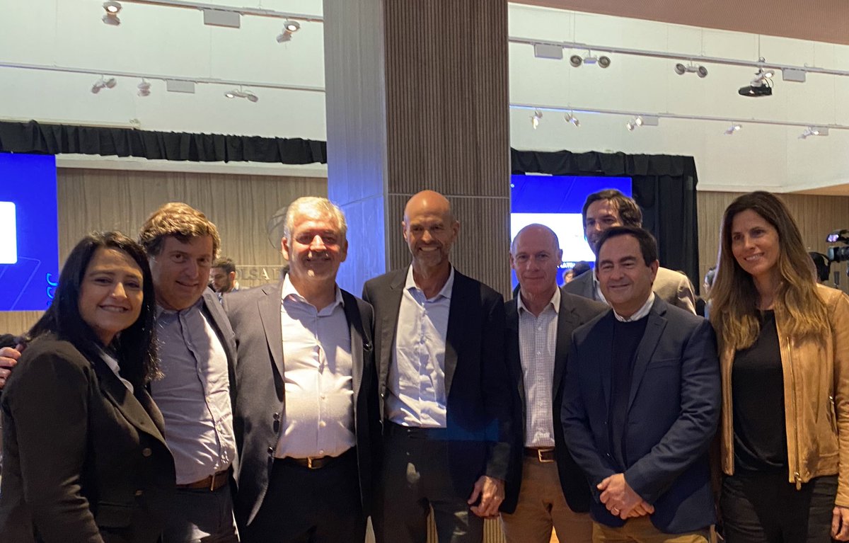 Acompañando como siempre a <a href="/BolsaCordoba/">Bolsa de Comercio de Córdoba</a> en un nuevo #CicloDeCoyuntura: Presentación del Reporte “Un nuevo horizonte de crecimiento” del Banco Mundial y la presencia de <a href="/NicoDujovne/">Nicolas Dujovne</a> y <a href="/Guillodietrich/">Guillo Dietrich</a> #BCC2024