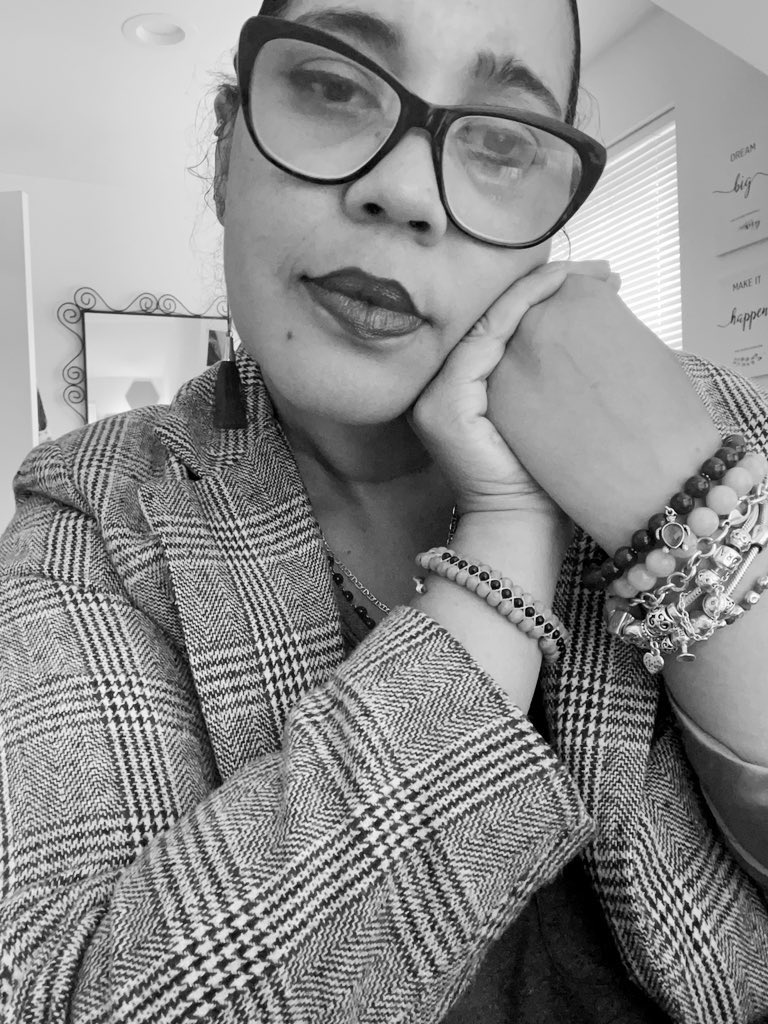 urenathus's tweet photo. Lunchtime  reflection … Just do the best you can and be gracious to yourself. Cherish  your body in every stage of life you are learning. Be kind to yourself #weallLEARN❤️💛💙💚💜 https://t.co/8WjRpg6aDh