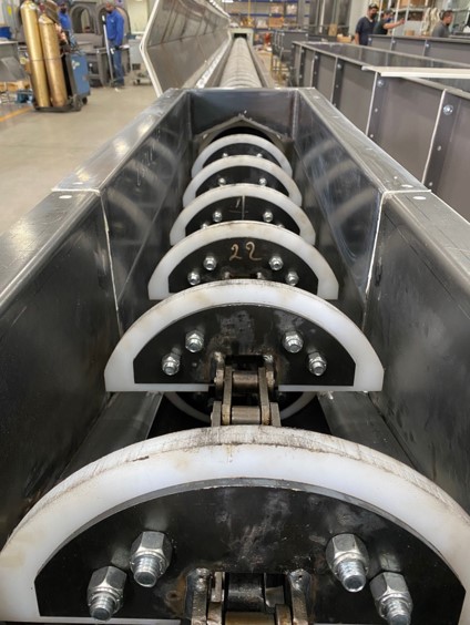 MartinSprocket's tweet image. We manufactured this round bottom drag conveyor for the pet food industry, ensuring it moves kibble safely and efficiently, with minimal product degradation.

#martin #materialhandling #dragconveyor #petfood #solutionprovider