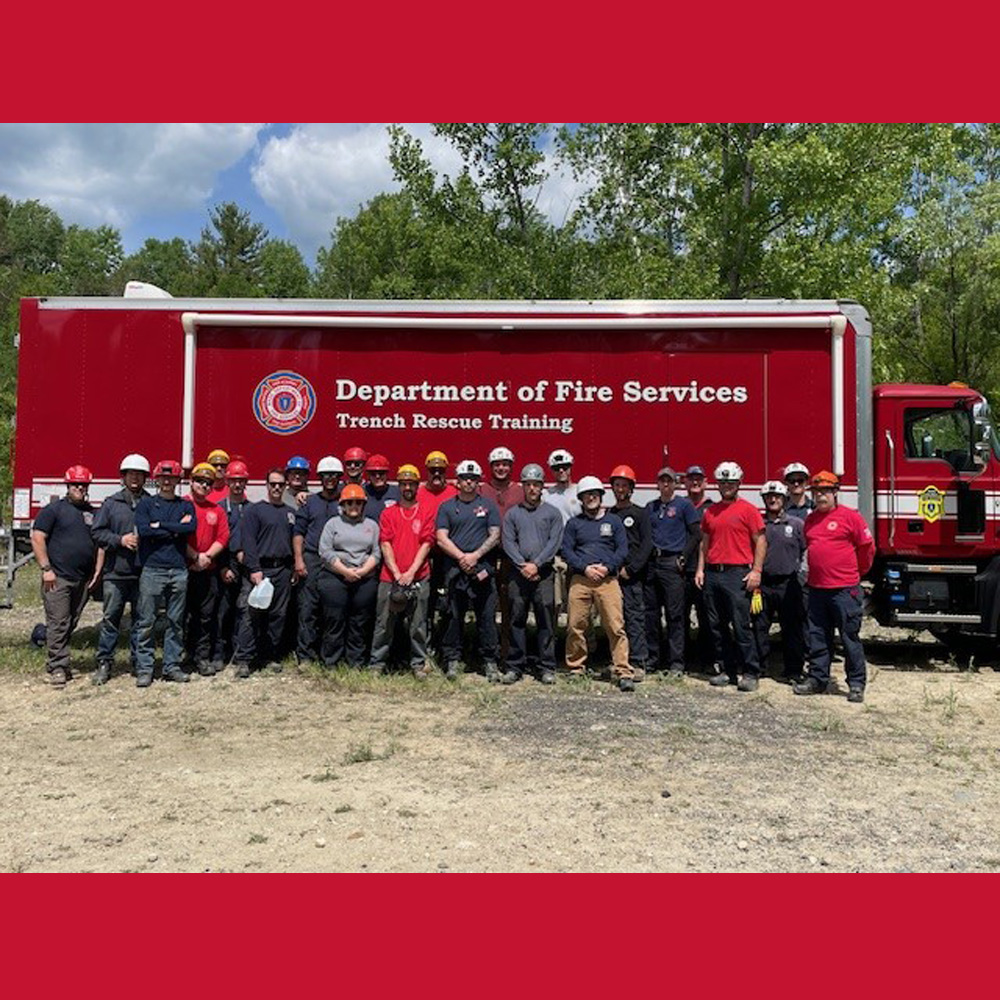 MassDFS's tweet photo. #TechRescue Tuesday: The Mass Fire Academy recently delivered its last Trench Rescue Technician course of the semester in #LeeMA. This 24-hour course uses classroom instruction and practical evolutions, including hands-on experience during actual sheeting and shoring operations. https://t.co/ngWpnDYOmH