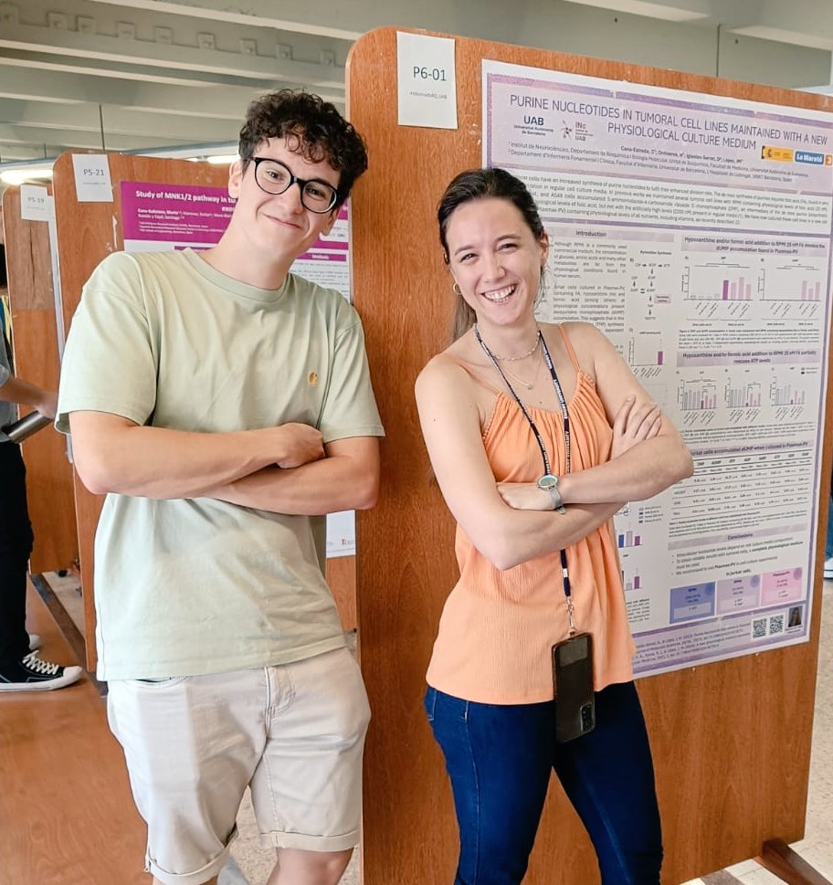 Claudia C.E. (@claudia_canoest) on Twitter photo Excited about presenting a poster with our latest results in the #XXJornadaBQ_UAB poster session.
Great team in <a href="/JMLBlab/">JMLB lab</a> 💪🏽💪🏽
<a href="/Gerard_V_/">Gerard Valentines</a>
<a href="/uabbiociencies/">Facultat de Biociències UAB</a> <a href="/UABBarcelona/">Universitat Autònoma de Barcelona</a> Excited about presenting a poster with our latest results in the #XXJornadaBQ_UAB poster session.
Great team in <a href="/JMLBlab/">JMLB lab</a> 💪🏽💪🏽
<a href="/Gerard_V_/">Gerard Valentines</a>
<a href="/uabbiociencies/">Facultat de Biociències UAB</a> <a href="/UABBarcelona/">Universitat Autònoma de Barcelona</a>