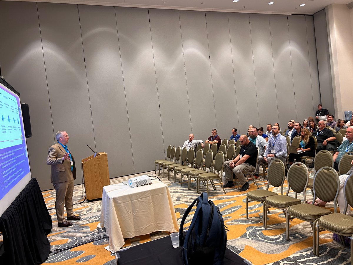 ITS4VCS's tweet image. Volusia sharing the yin &amp;amp; yang of AI as we embrace AI literacy for all stakeholders. https//famisonline.org 
@volusiaschools @edtechmatt