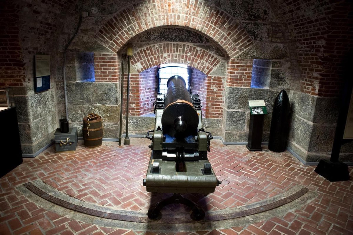 CorinnePulitzer's tweet image. #OTD in #NYCHistory, in
1825,  the 1st cornerstone was laid for #FortHamilton, the closest military garrison to #NYC &amp;amp; the last remaining active-duty military post, located in #BayRidge #Bklyn &amp;amp; named after #AlexanderHamilton @USNationalGuard @USArmyReserve