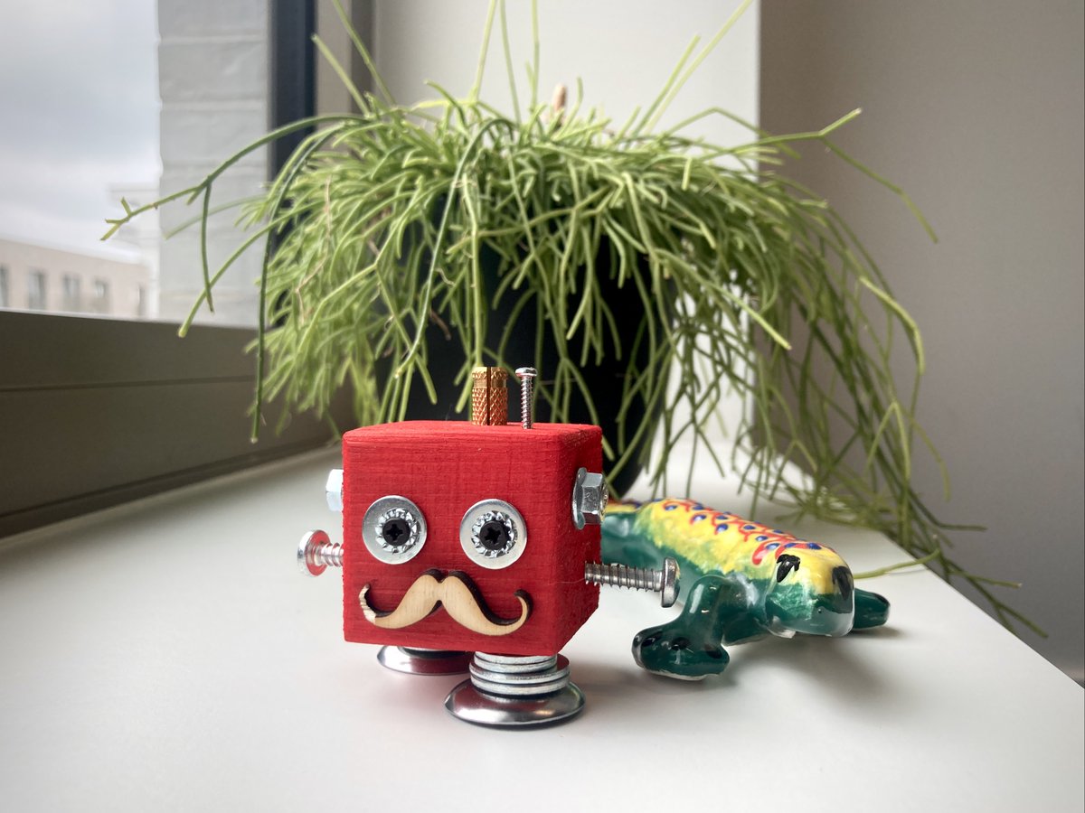 Thanks @VAIAcad for the little "thank you" gift! Happy to have contributed to the #AI in #healthcare MOOC with <a href="/BioLizard_nv/">BioLizard</a>.

The course starts June 17 for those interested! vaia.be/en/courses/moo…