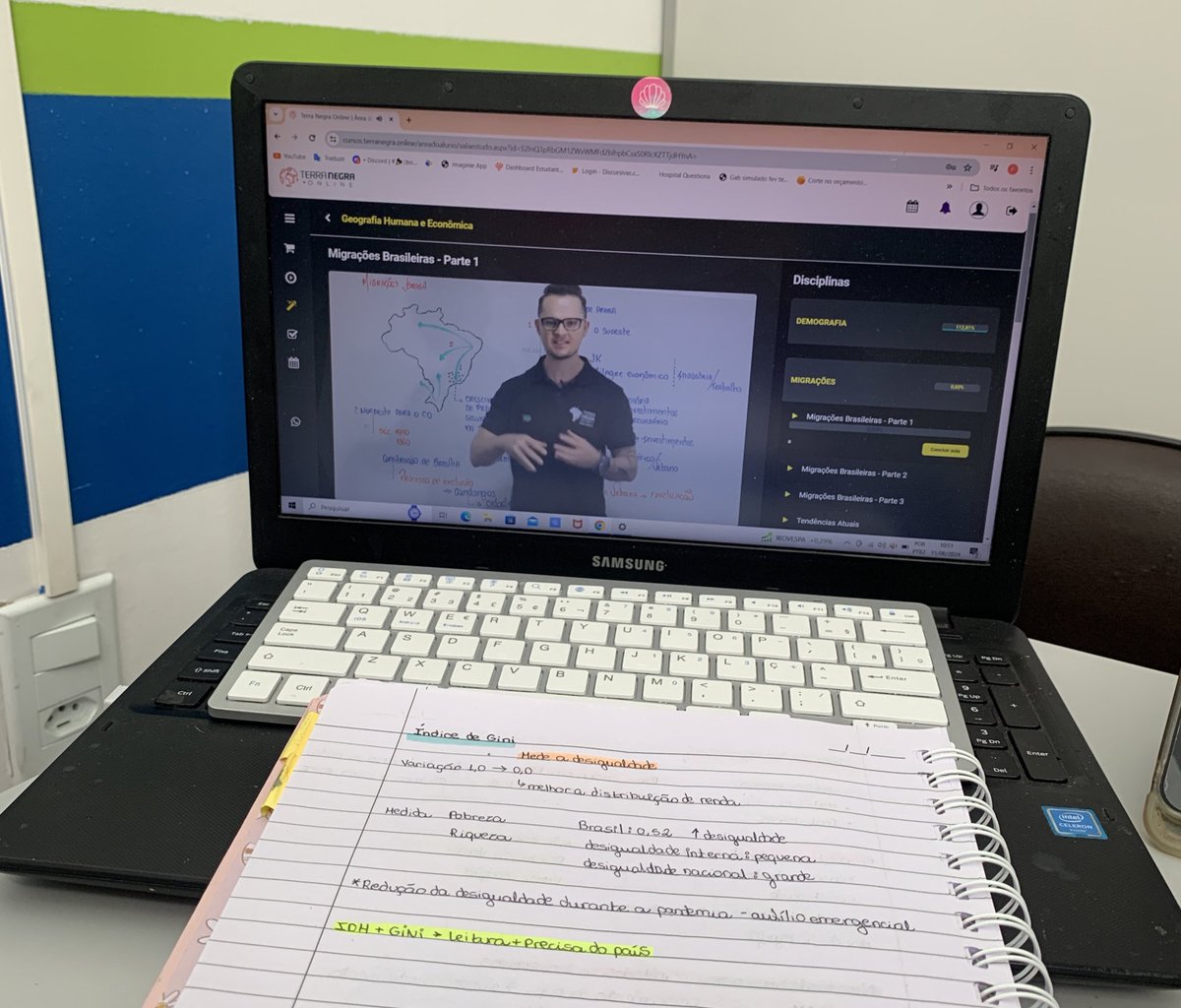 medstudywolf's tweet image. ei pessoal, estão estudando o que?