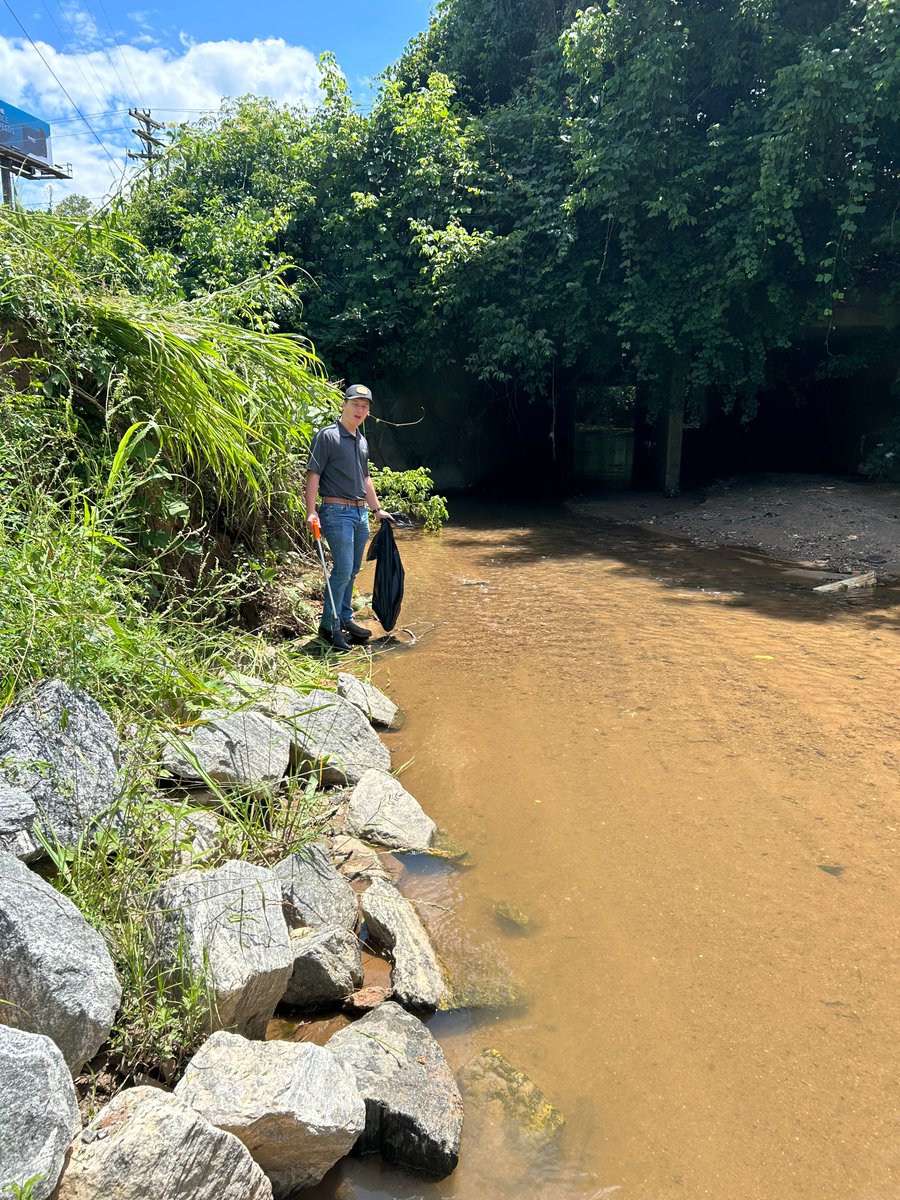 coautilities's tweet photo. Electric City Utilities teamed up with Anderson County United Way’s youth summer camp and Anderson County Soil &amp; Water Conservation District for a stream cleanup at Generostee Creek! We collected 13 bags of trash, 2 tires, a car bumper, and several other large items. https://t.co/1ZaT3C0OSO