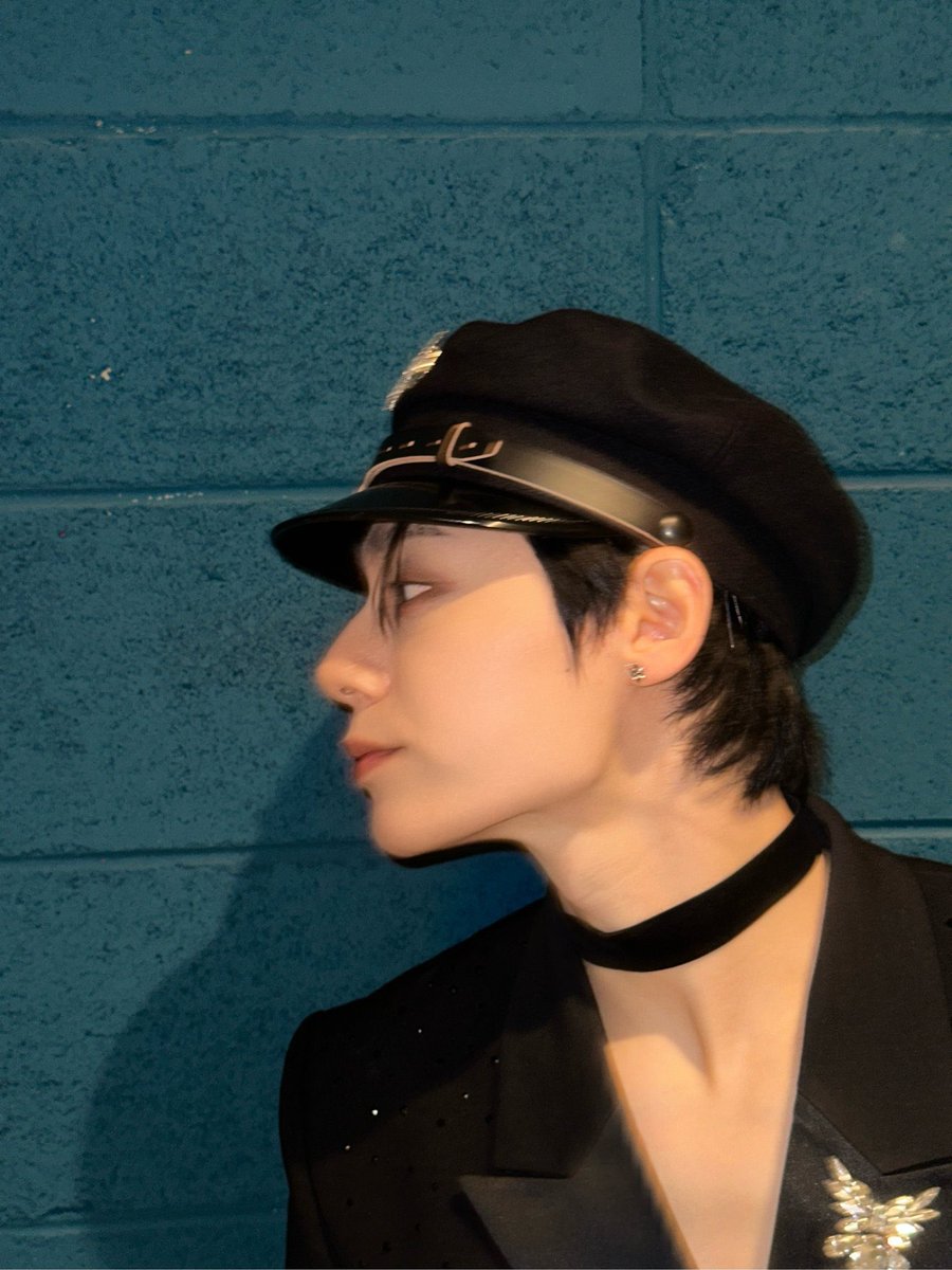 mul_hoe_'s tweet photo. 어제 뜬 여환웅 너무 잘생겨��� 나도 모르게 그림 https://t.co/PihoMlzWjs