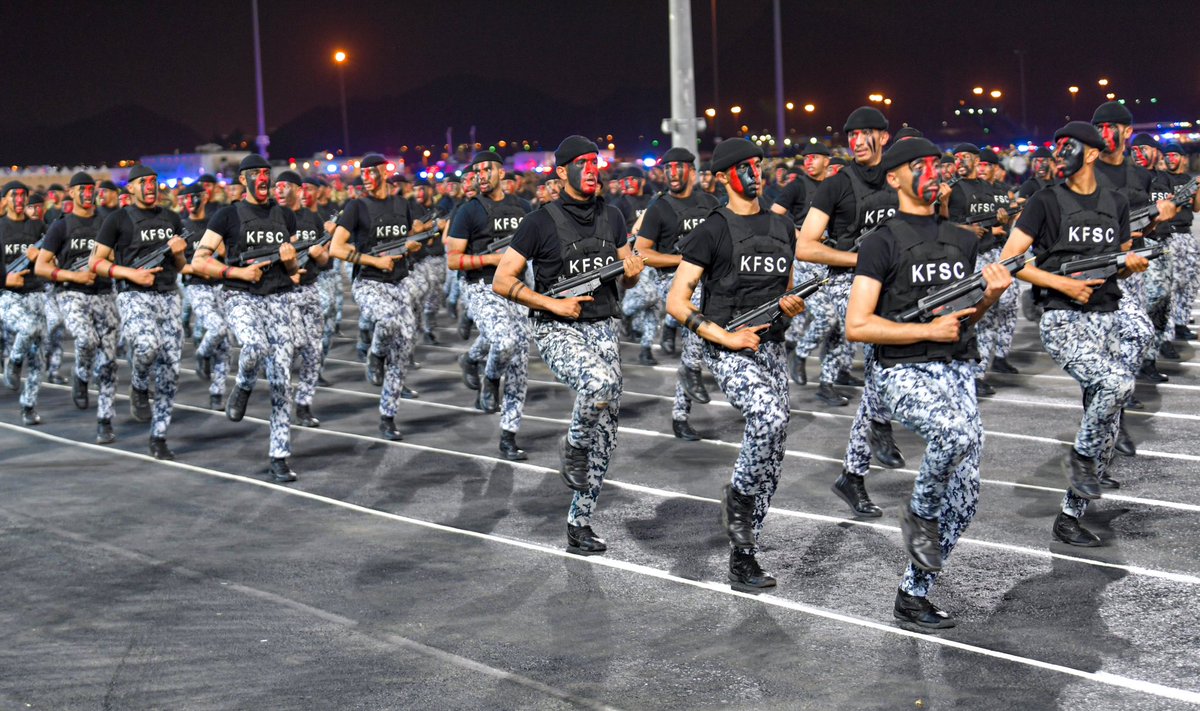 KSA_KFSC's tweet photo. #كلية_الملك_فهد_الأمنية تشارك في الحفل السنوي لاستعراض #قوات_أمن_الحج لعام 1445هـ . https://t.co/gIPe0MPJkA